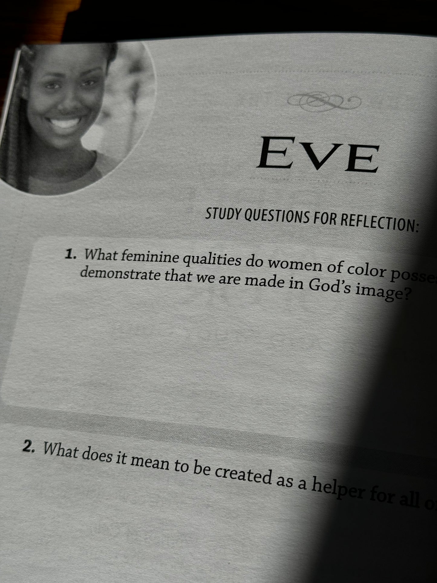 Women of the Bible for Women of Color: A Motivational  Workbook Inspirational  Personal Study Guide - Large Print