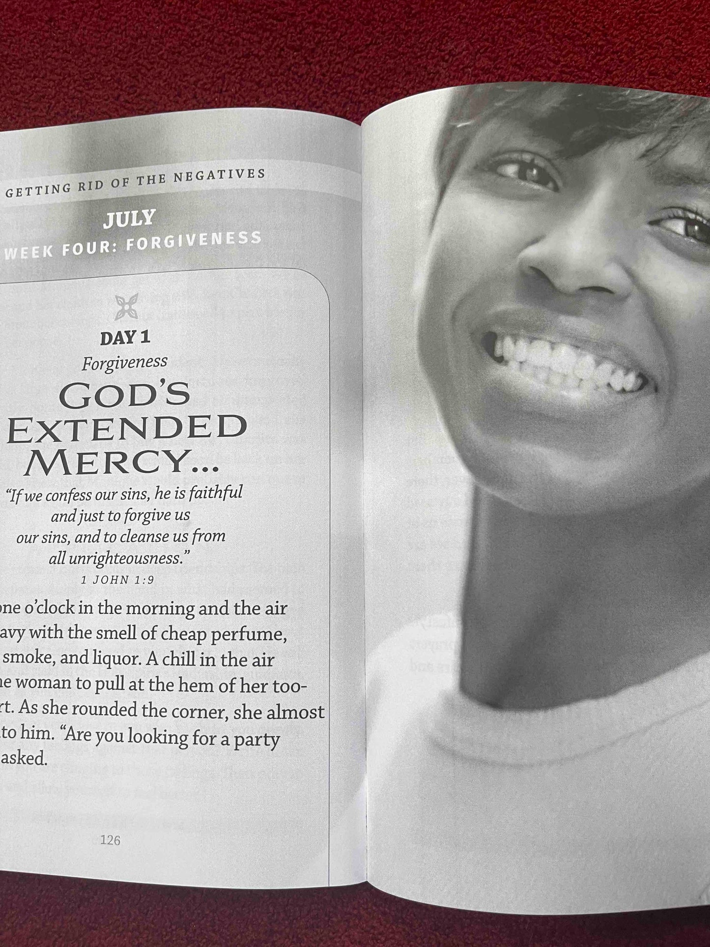 Women of Color Daily Devotional SUMMER #1 Edition