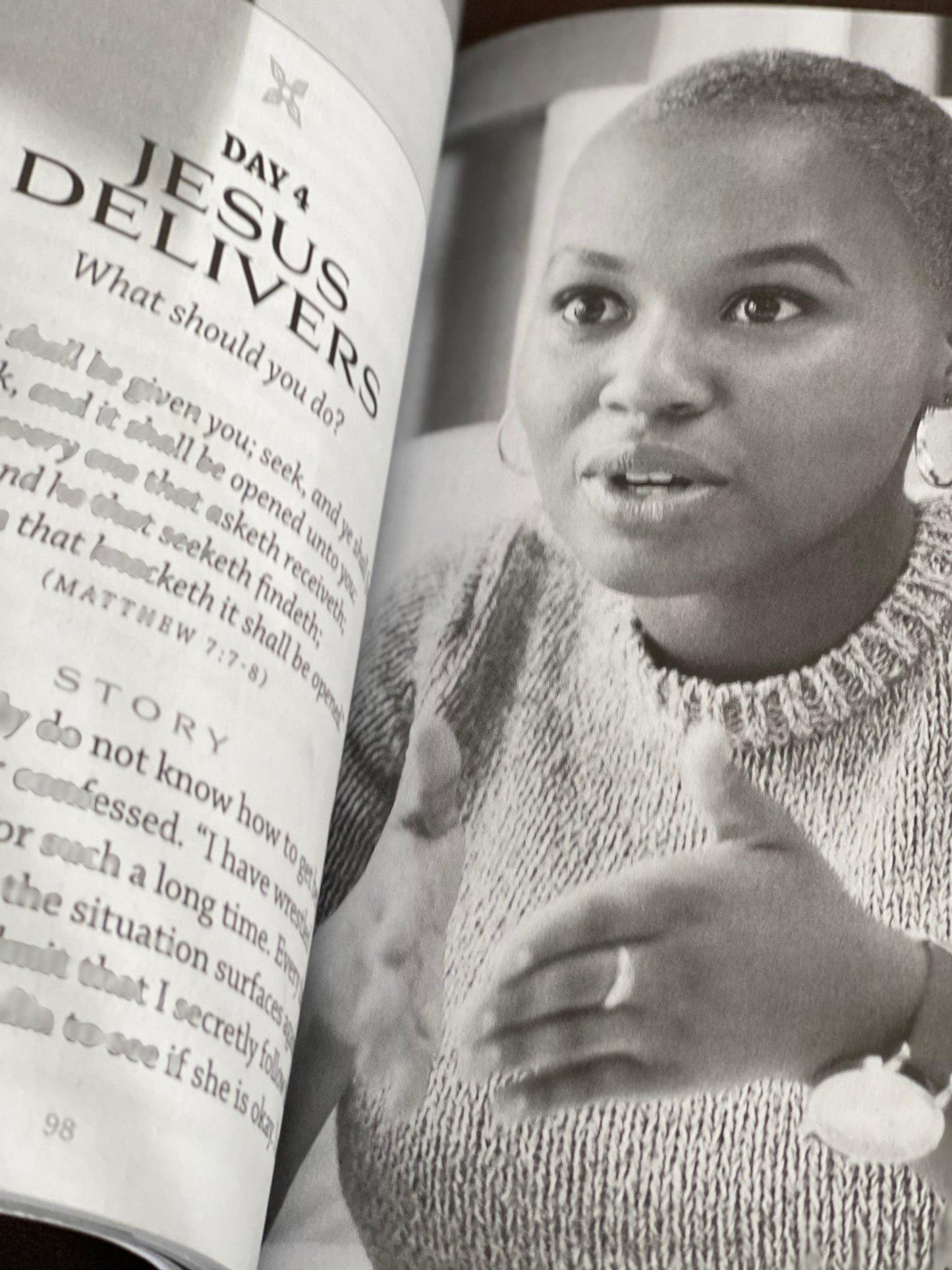 Women of Color Daily Devotional WINTER