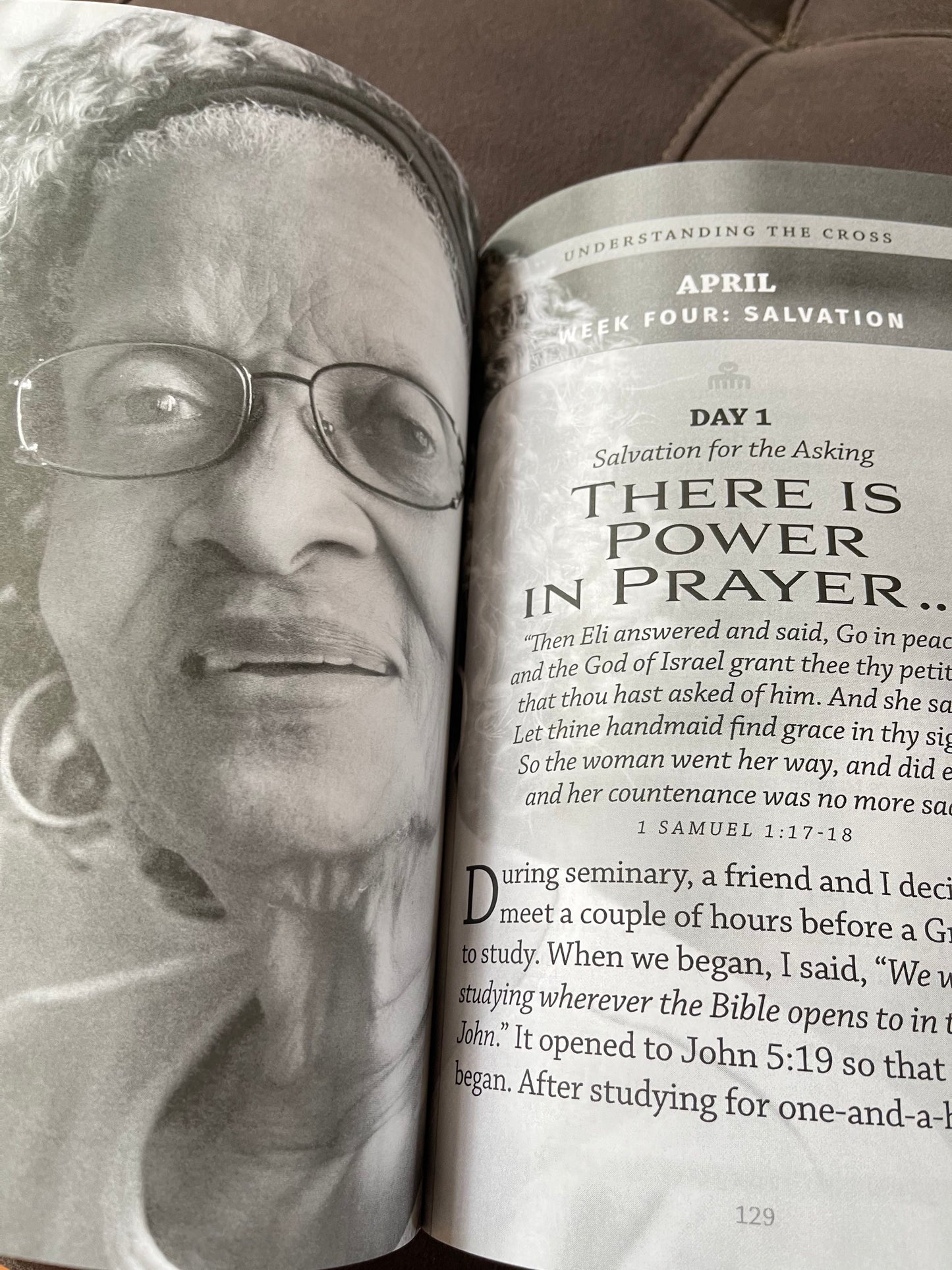Women of Color Daily Devotional WINTER